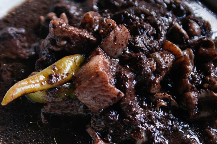 How to cook dinuguan ilonggo style