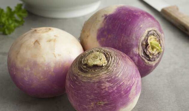 How to cook rutabaga or turnip irish style